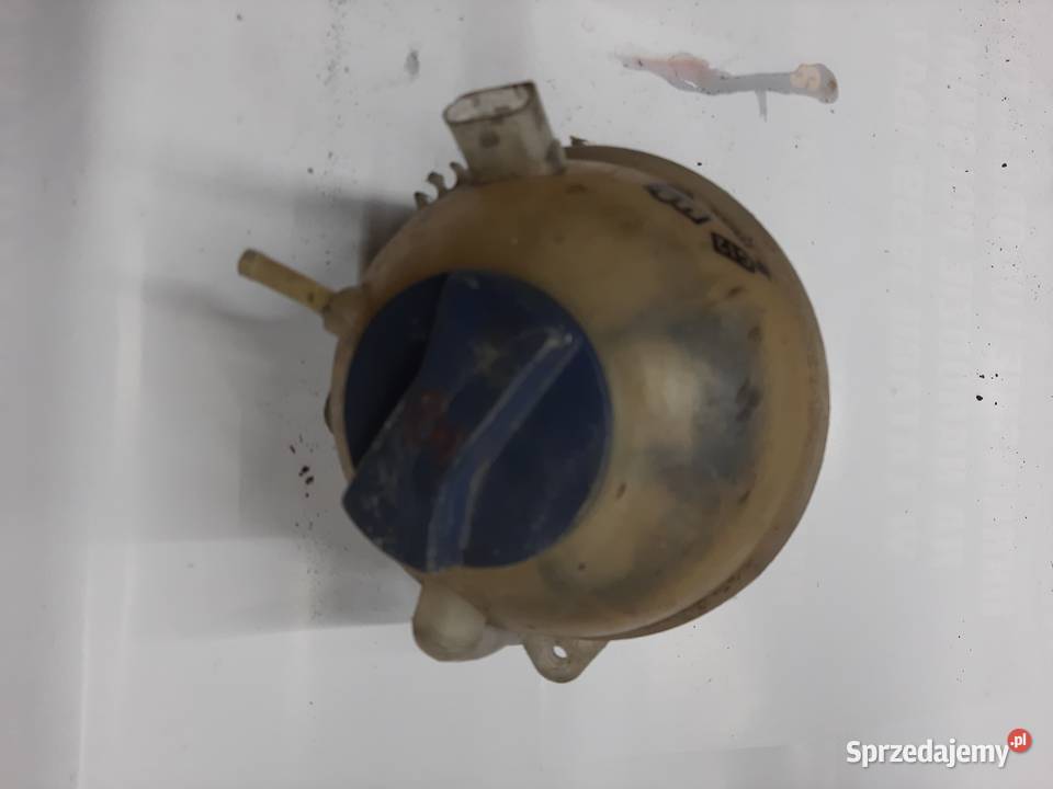 Golf IV 4 zbiorniczek wyrównawczy