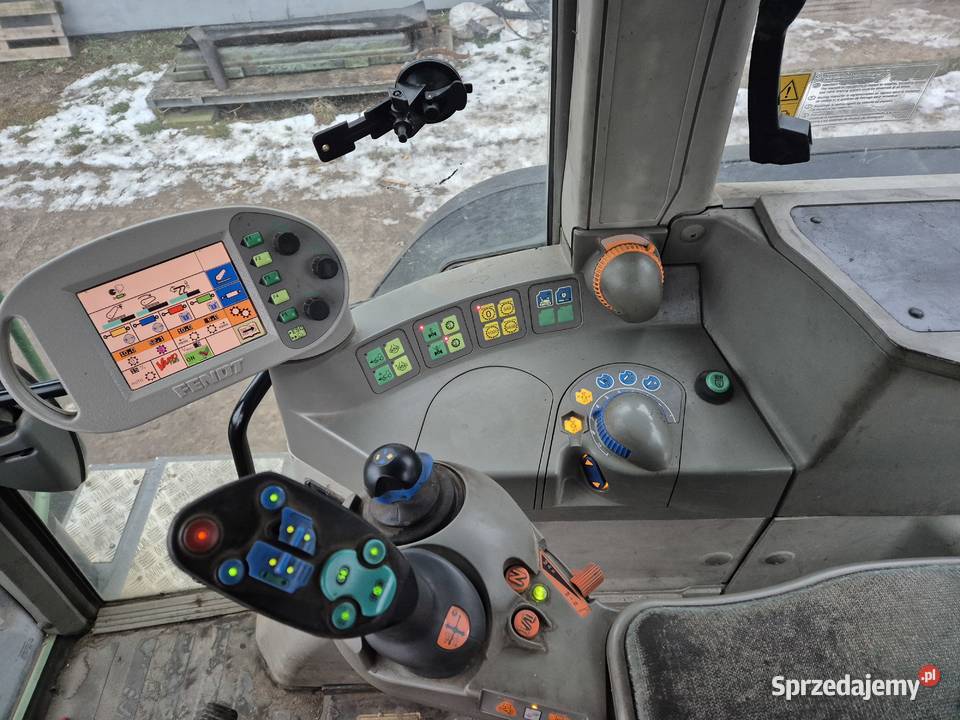Ciagnik rolniczy Fendt 820 Fendt wielkopolskie Lipka sprzedam