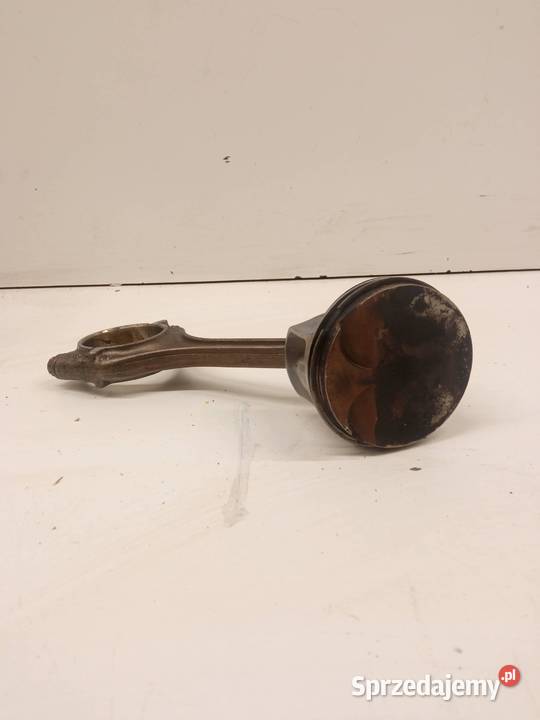 TŁOK KORBOWÓD 7124A 12 TSI Skoda Rapid I