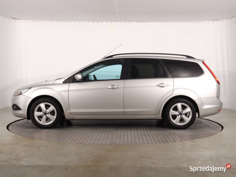 Ford Focus 16 i światła przeciwmgielne Katowice
