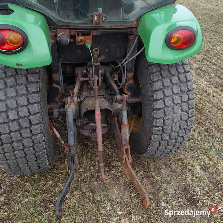 Miniciągnik John Deere 3720 Buk