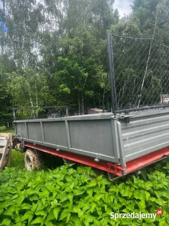 Rozrzutnik obornika 2 osiowy nieuszkodzony Biecz