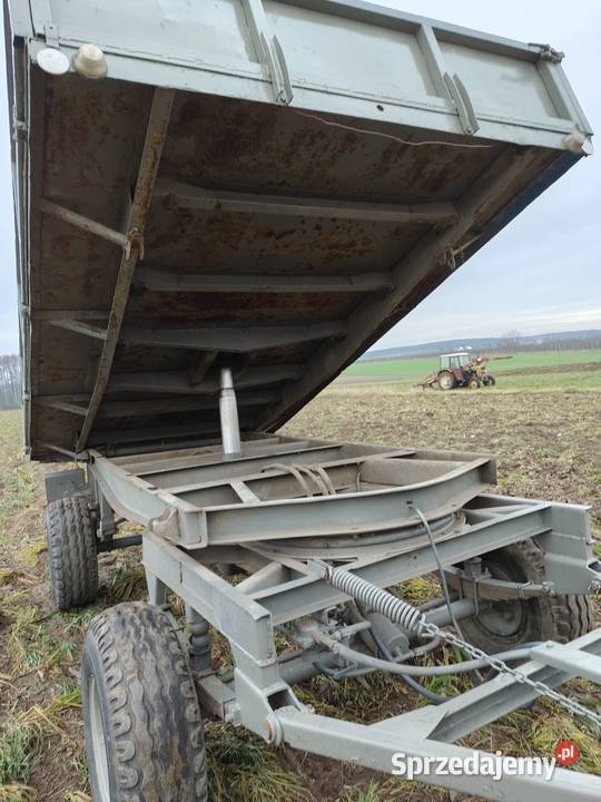 Przyczepa d47 wywrotka na trzy strony Kuźmy