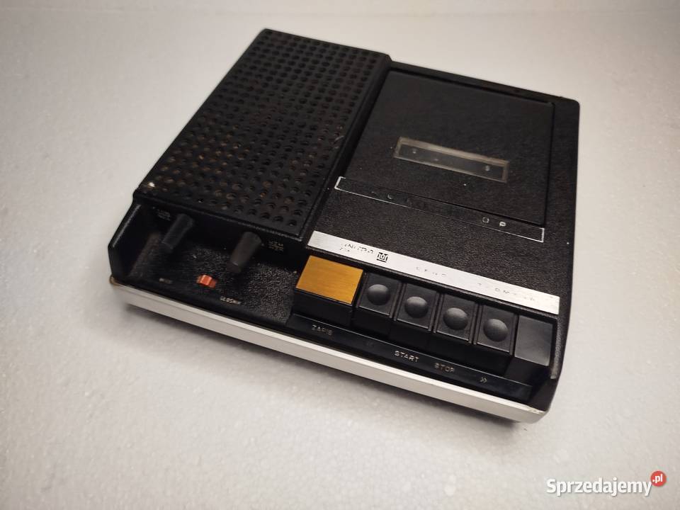 Zabytkowy magnetofon UNITRA B 303 na części Zgierz