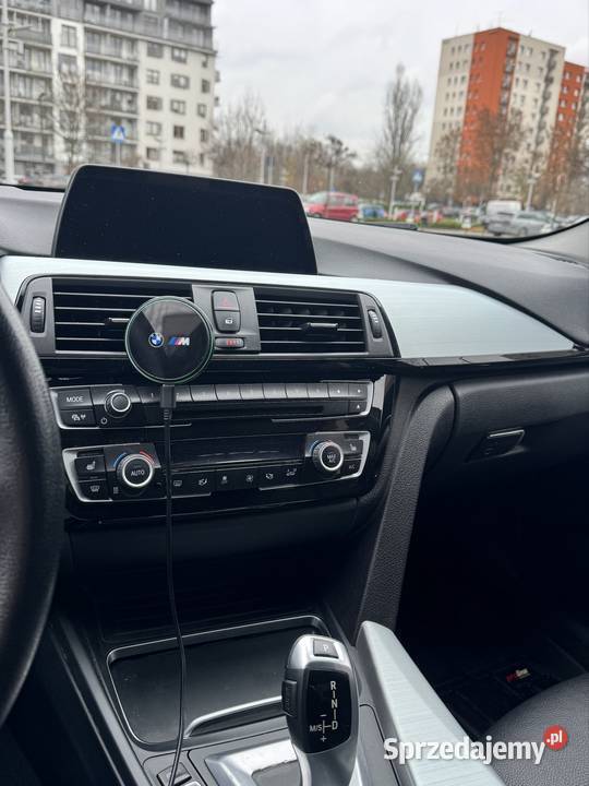 BMW F30 330Ee iPerformance światła LED Seria 3 Katowice