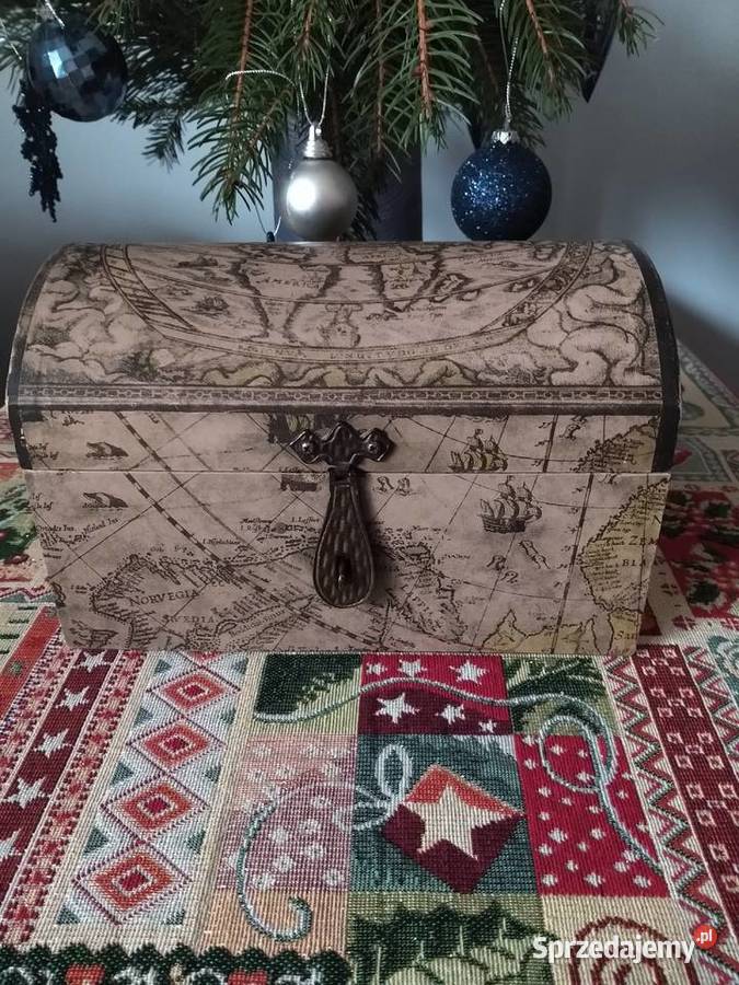 Zestaw w kuferku do likierow Radom