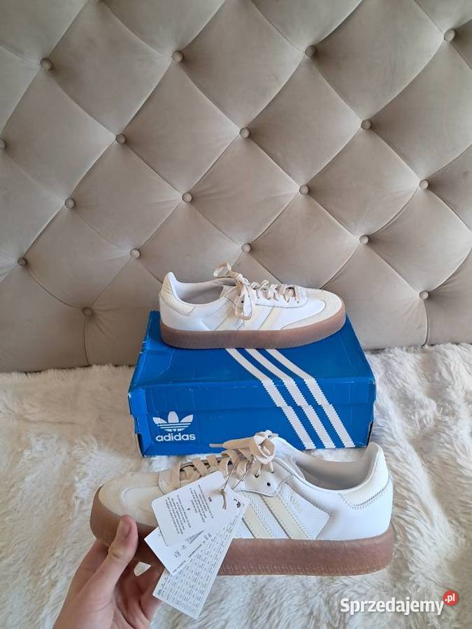 Śliczne adidas samba 42 Wólka Gołębska