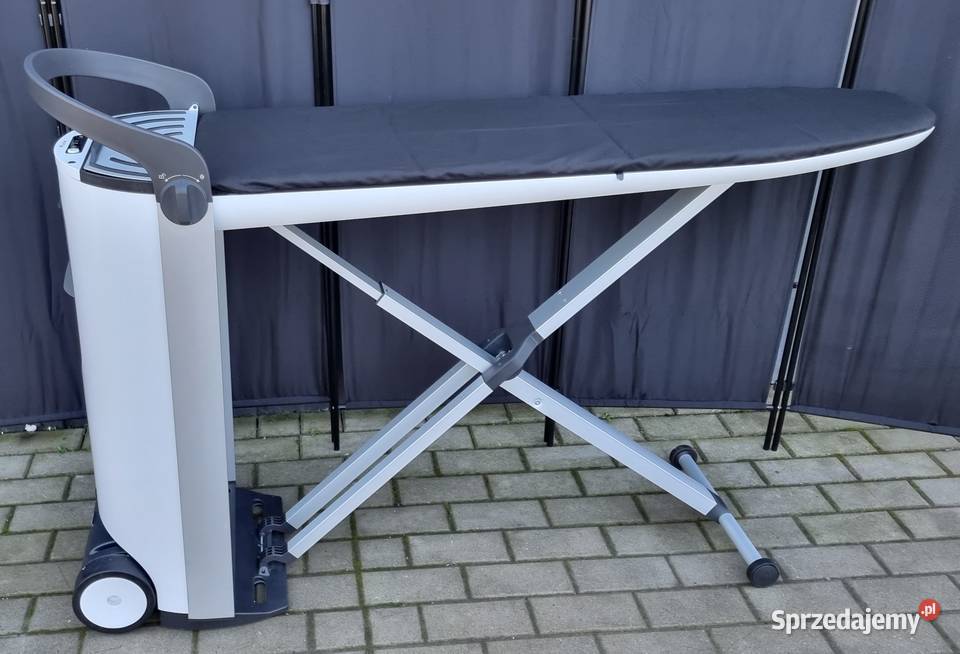 Prasowalnica deska do prasownia stacja parowa Wrocław