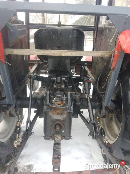 Sprzedam ciągnik rolniczy Massey 135 Skrzynia biegów Manualna Góra