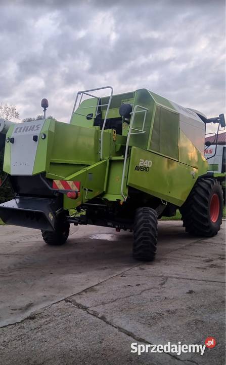 Claas Avero 240 APS Zbożowe Zbożowe mazowieckie Łysakowo