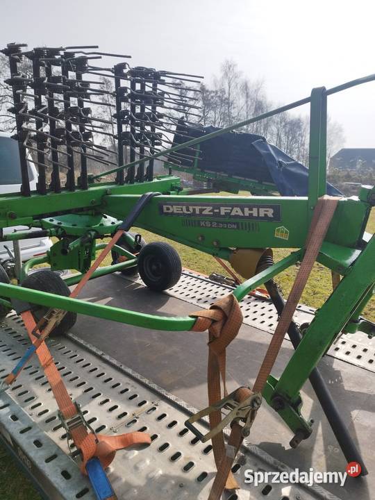 Zgrabiarka karuzelowe DeutzFahr KS 233dn Zgrabiarki i przetrząsacze Opoczno
