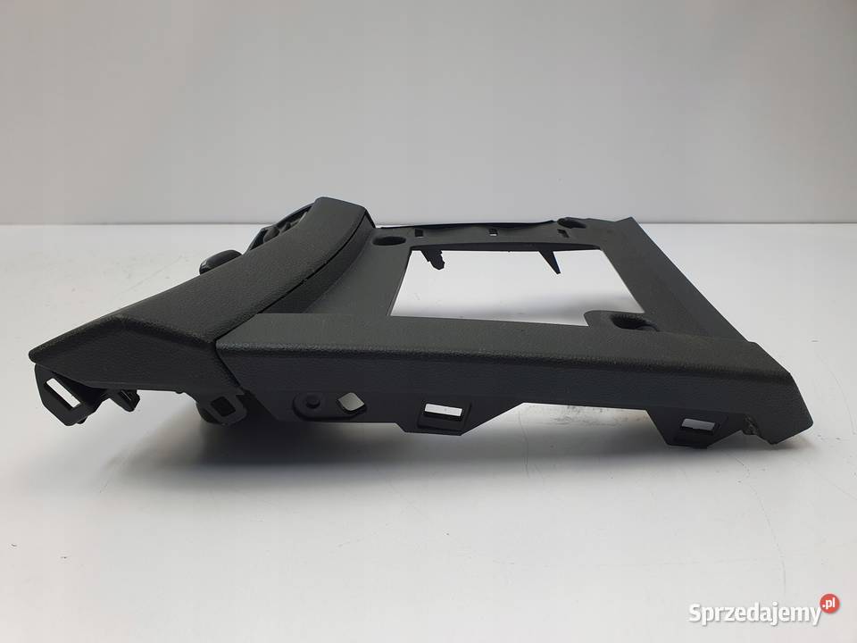 LEWA KRATKA NAWIEWU Osłona Vw Golf VIII Chełm