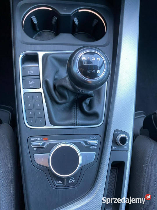 Audi A4 led bixenon podgrz fot el klapa navi PDC nieuszkodzony Żory