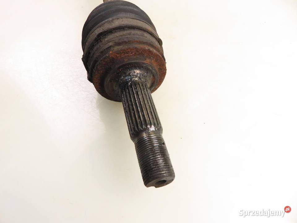 PÓŁOŚ LEWA PRZEDNIA PEUGEOT 107 10 68 CFA sprzedam