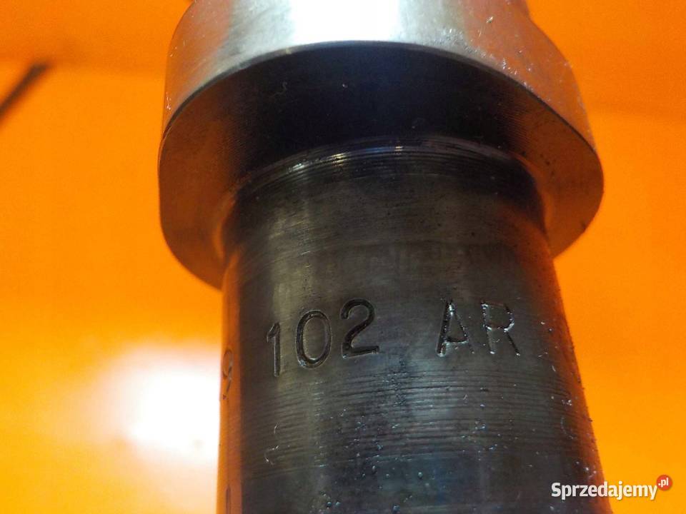 AUDI A8 D3 40 TDI 05r walek rozrzadu 057109102AR osobowe Suków