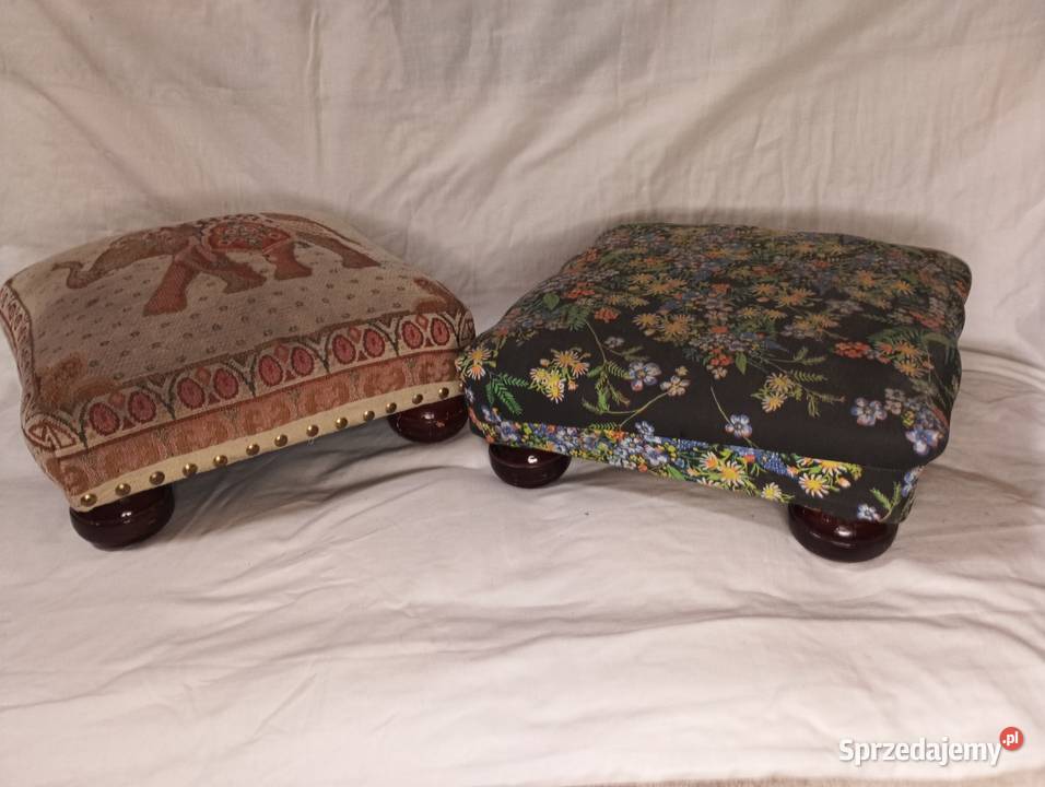 Podnóżek puf z gobeliny Trzcianka