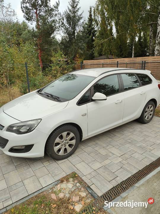 Sprzedam Opel Astra 16 SPORTS Tourer diesel Rok produkcji 2015 Serock