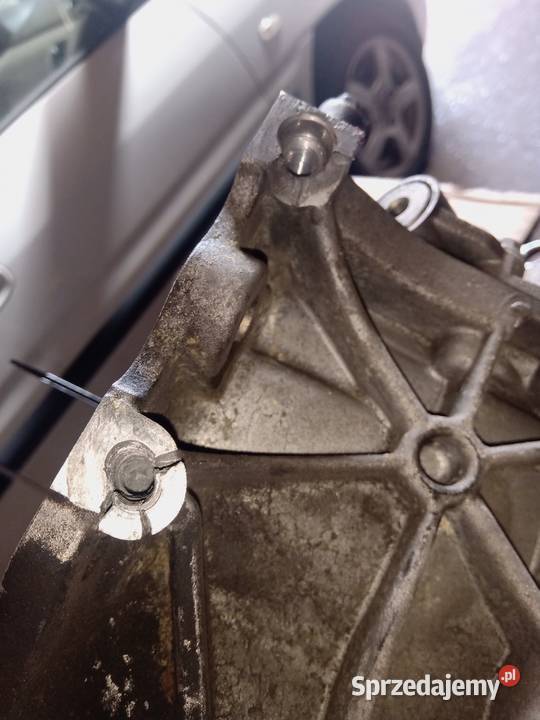 Blok silnika Volvo Ford 16 16v 100 53 B4164S3 osobowe łódzkie Zduńska Wola