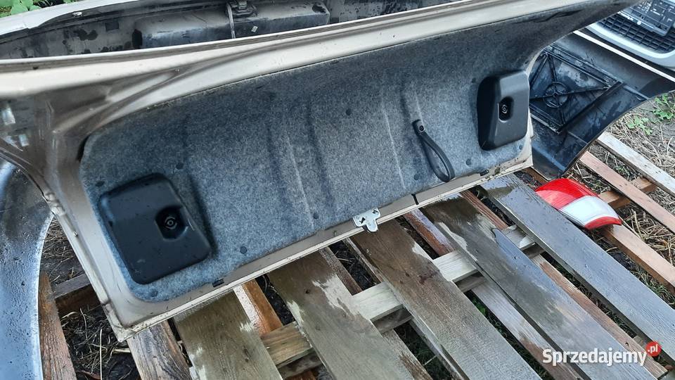 klapa bagażnika kompletna opel omega b lift lak Dębno