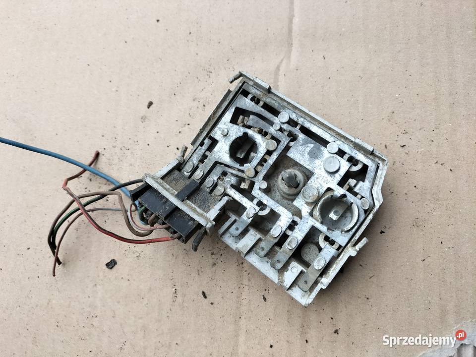 AUDI 80 B3 B4 WKŁAD LAMPY TYŁ LEWY Kamień-Kolonia