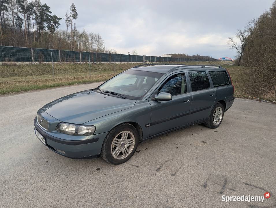 Volvo V70 2001 24T LPG 200 podkarpackie Jarosław