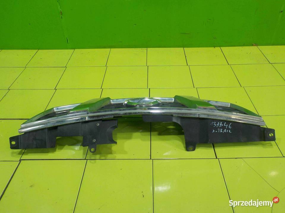 NISSAN XTRAIL II T31 08r atrapa grill osobowe Suków