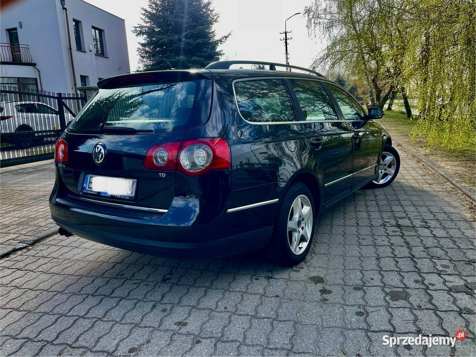 ŚlicznyZadbanyVolkswagenaPassatB62006r19TDI105Kon garażowany Passat Zduńska Wola
