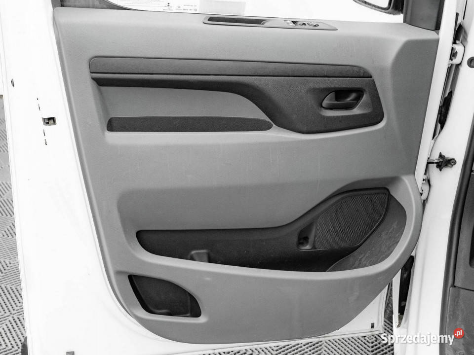 Toyota ProAce WD9011PKombi 20 D4D Long 9os Czcof isofix