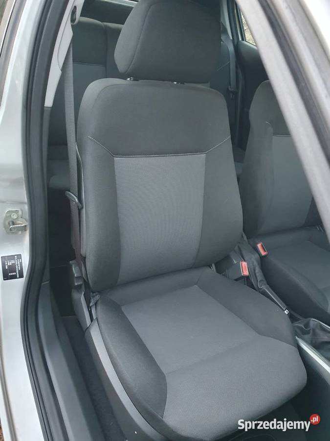 OPEL ASTRA 16 EcoTec 2011 150 Krajowy Stan 116KM Katowice sprzedam