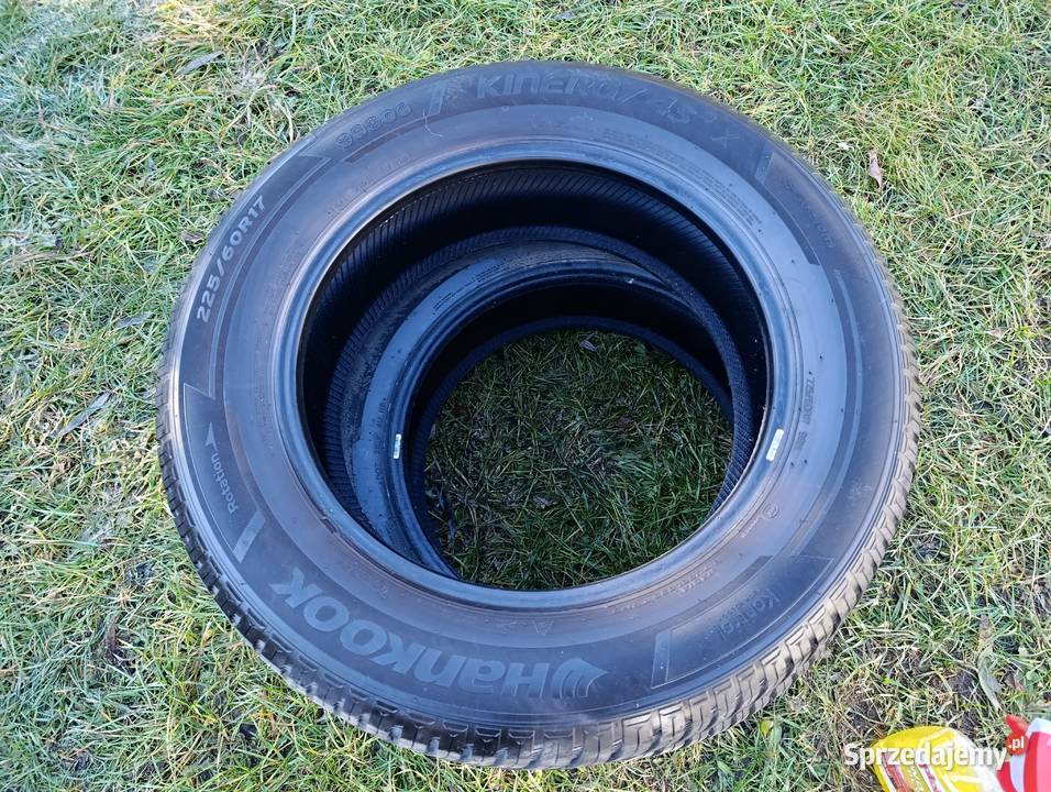 Opony r 17 do suwa 225 sprzedam