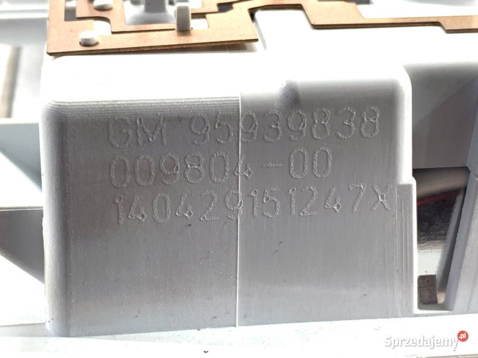 LAMPA SUFITOWA OPEL MOKKA 95939838 Hatchback