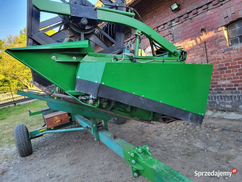 Osłona boczna heder John Deere 810 812 814 816 Do kombajnów Do kombajnów Nowy Tomyśl