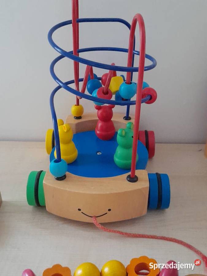 Zestaw drewnianych zabaweklabirynty zawieszki Bogatynia