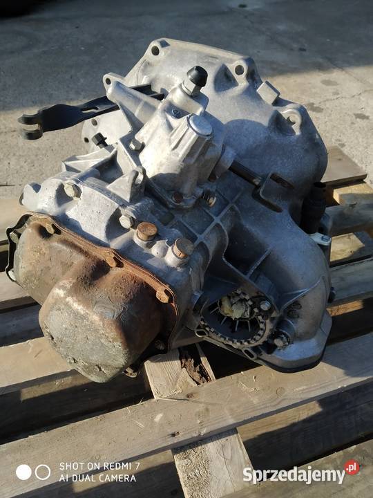 Opel Corsa B 14i skrzynia biegów W418 łódzkie Tomaszów Mazowiecki sprzedam