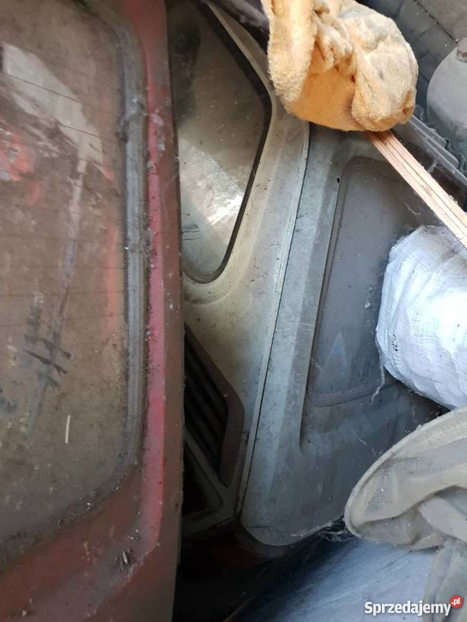2 FIATY 126P BIS 19891990 Z PAPIERAMI