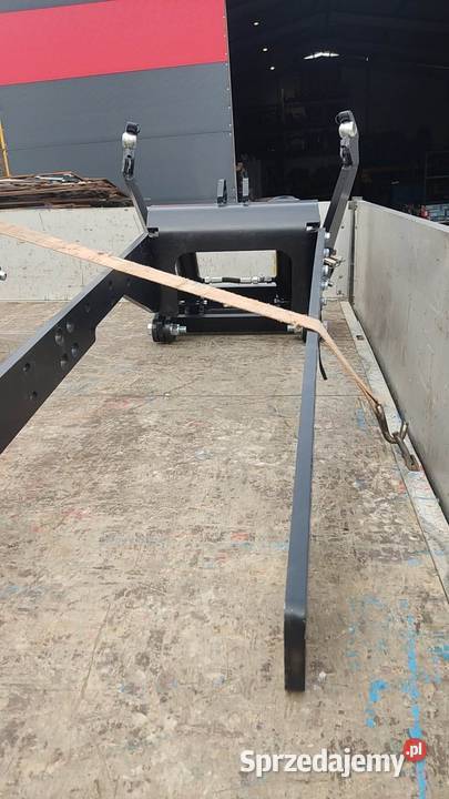 Masywny Tuz ciągnika 23 Ursus Johon Deere lubelskie