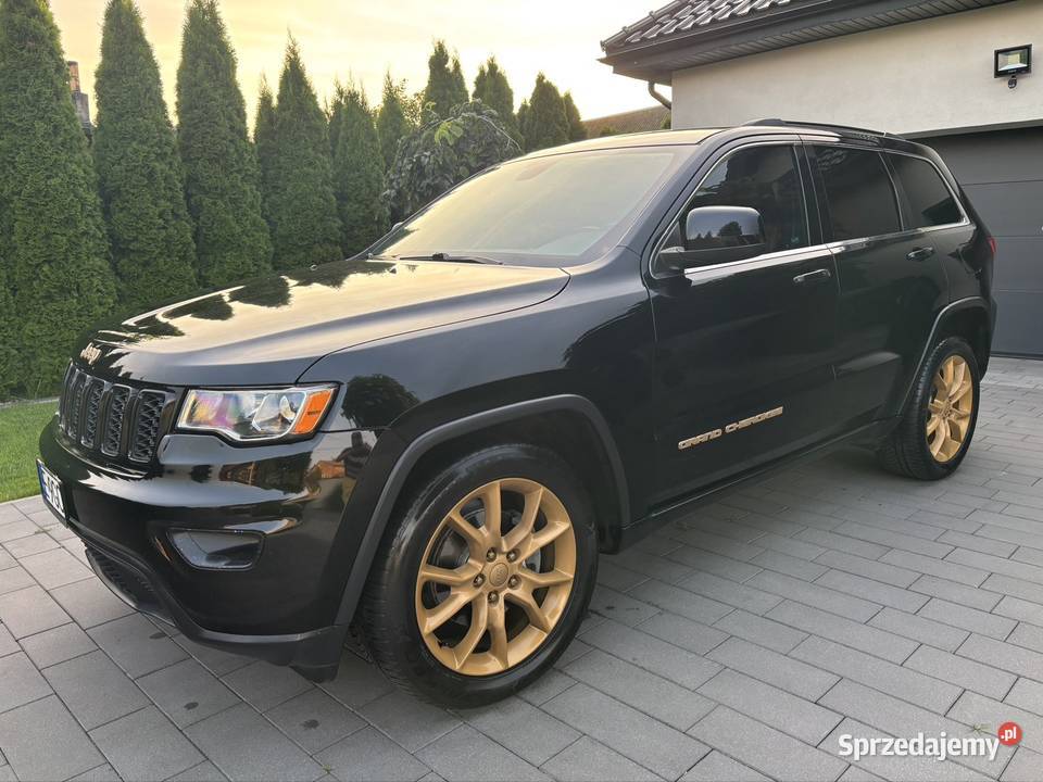 Jeep Grand Cherokee WK2 2017r 36 V6 benzyna łódzkie Sieradz sprzedam
