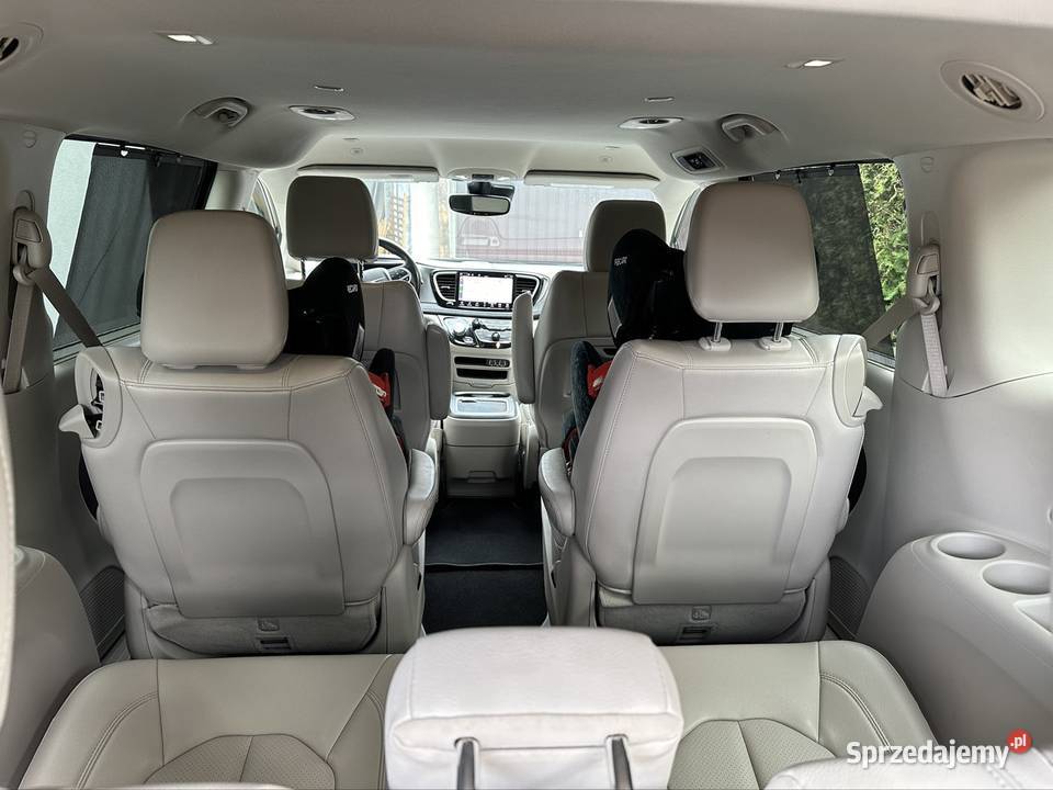 Chrysler Pacifica hybrid 2021 możliwa zamiana Łuków