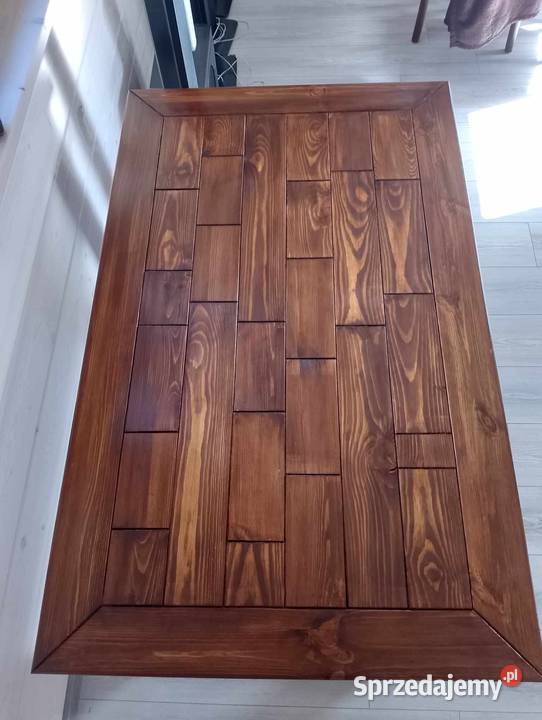 Stół prostokątny w pięknym kolorze Suwałki