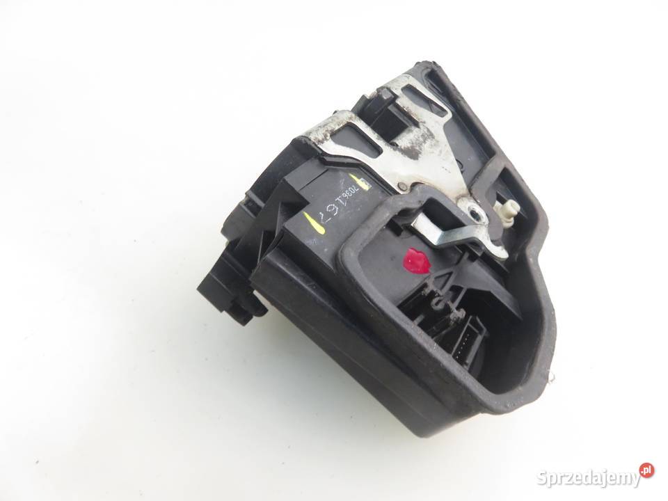 ZAMEK LEWY PRZEDNI BMW 5 E60 7036167 7PIN