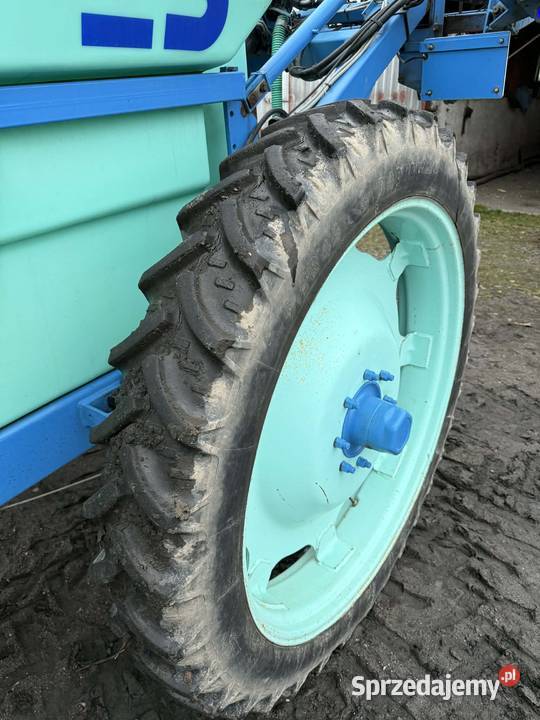 Opryskiwacz BERTHOUD VOLUX RACER 25 2500L Bezwola