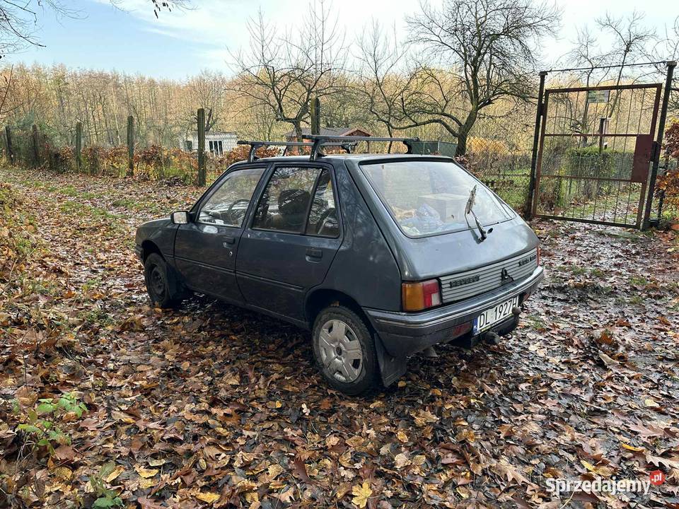 Peugeot 205 1985 18 diesel słaby stan auto do Zarejestrowany w Polsce Legnica