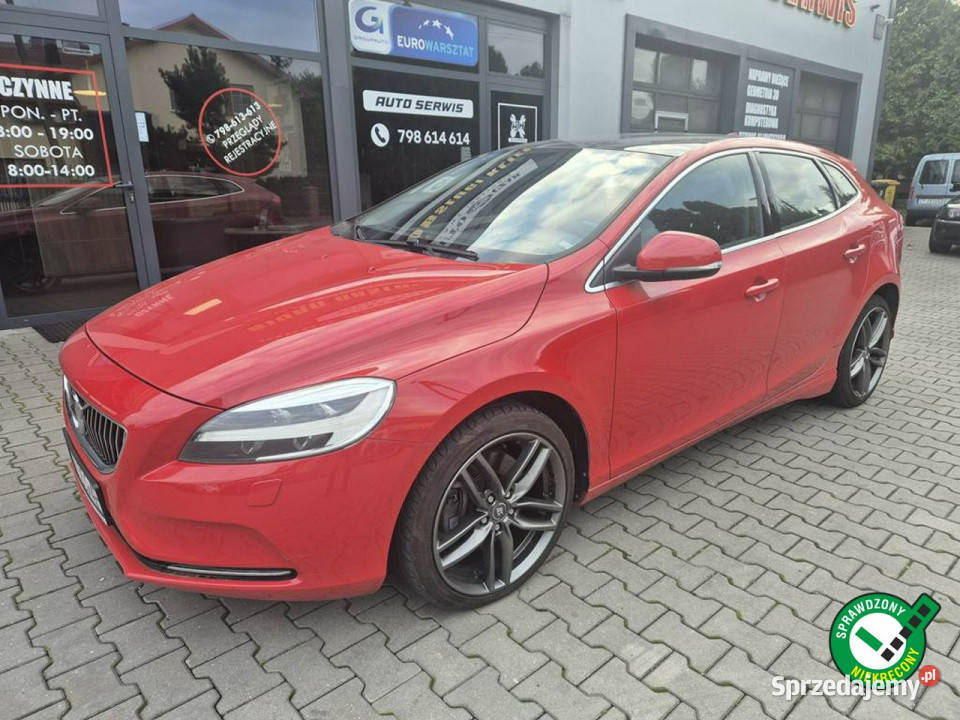 Volvo V40 20D3 150 Inscription II 2012 Gniewkowo
