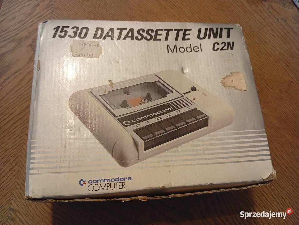 Magnetofon Commodore Pozostałe sprzedam