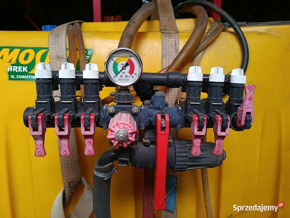 Opryskiwacz zawieszamy 600l zbiornik 15m lance Charłub sprzedam