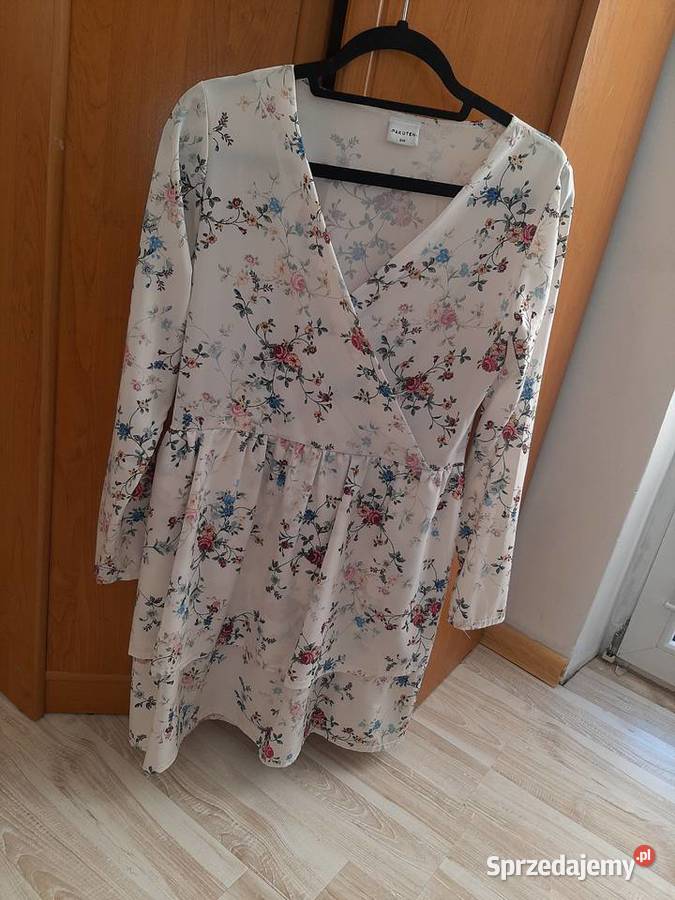 Sukienka w kwiaty Rozmiar 36(S) Stalowa Wola