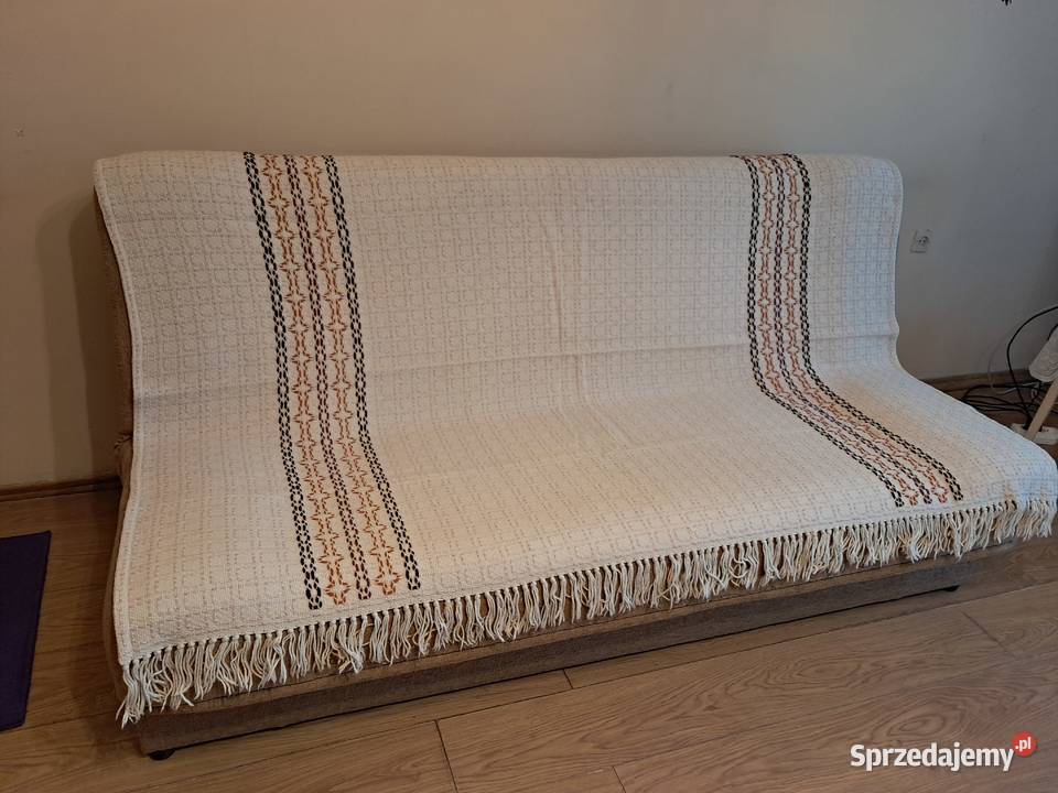 Narzuta cepeliowska beżowa ze szlakiem do