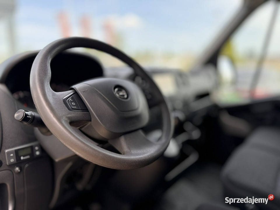 Opel Movano 23CDTI BITurbo 170 L2H2 podgrzewane fotele Radom