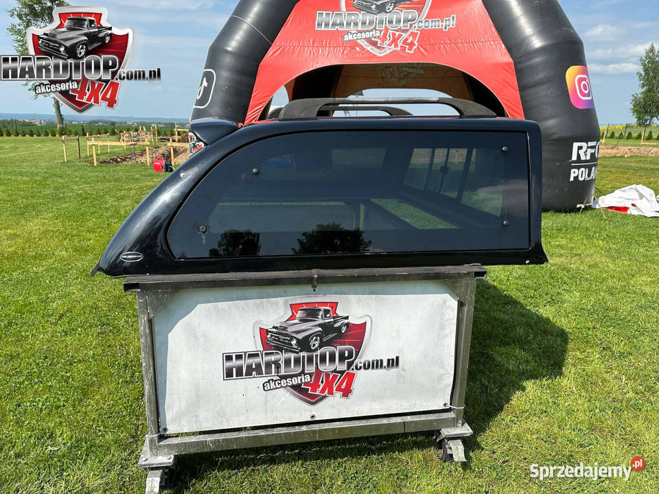 Zabudowa Nissan Navara D40 Truckman Hardtop 2006 terenowe Motoryzacja
