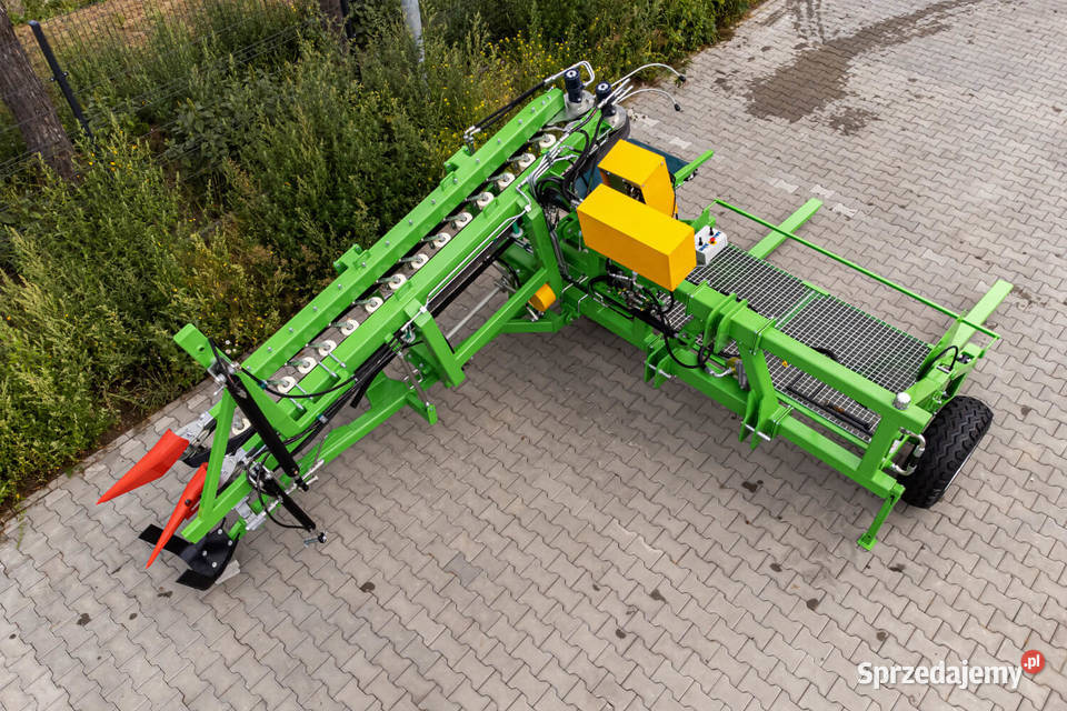 Kombajn szkółkarski wyorywujący Z452 Proszówka